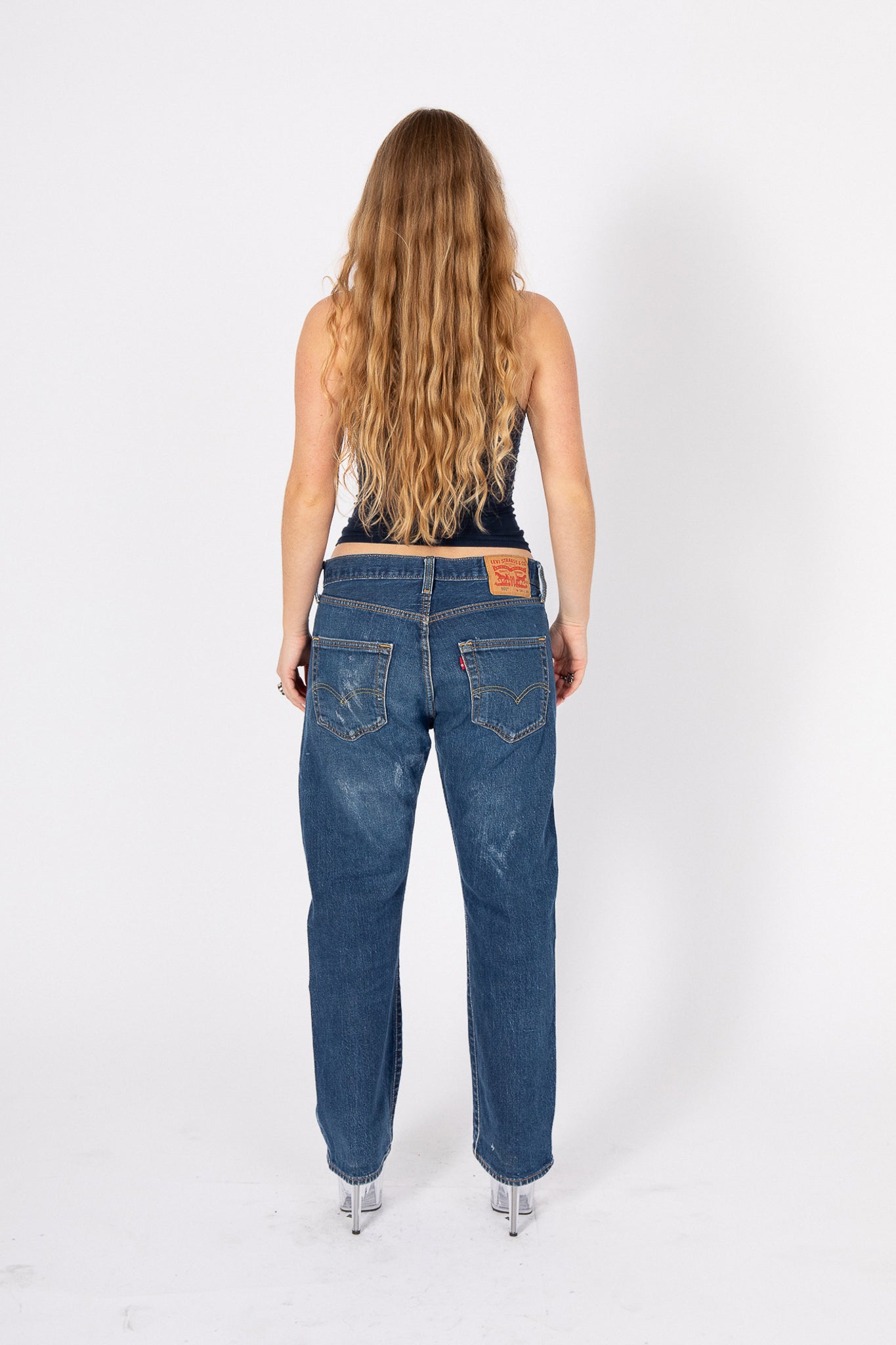 JEAN 147