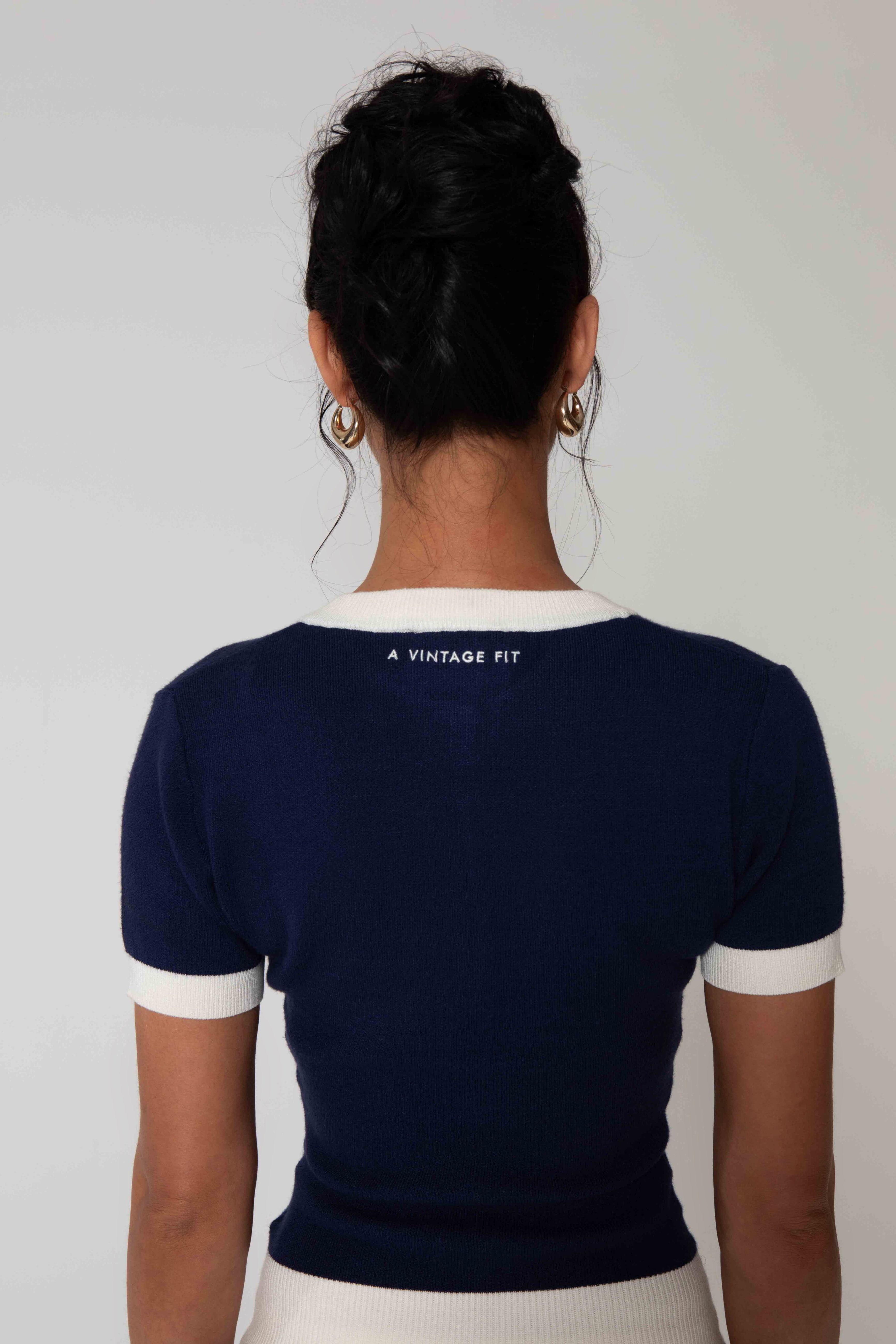 KNIT TOP NAVY CREAM