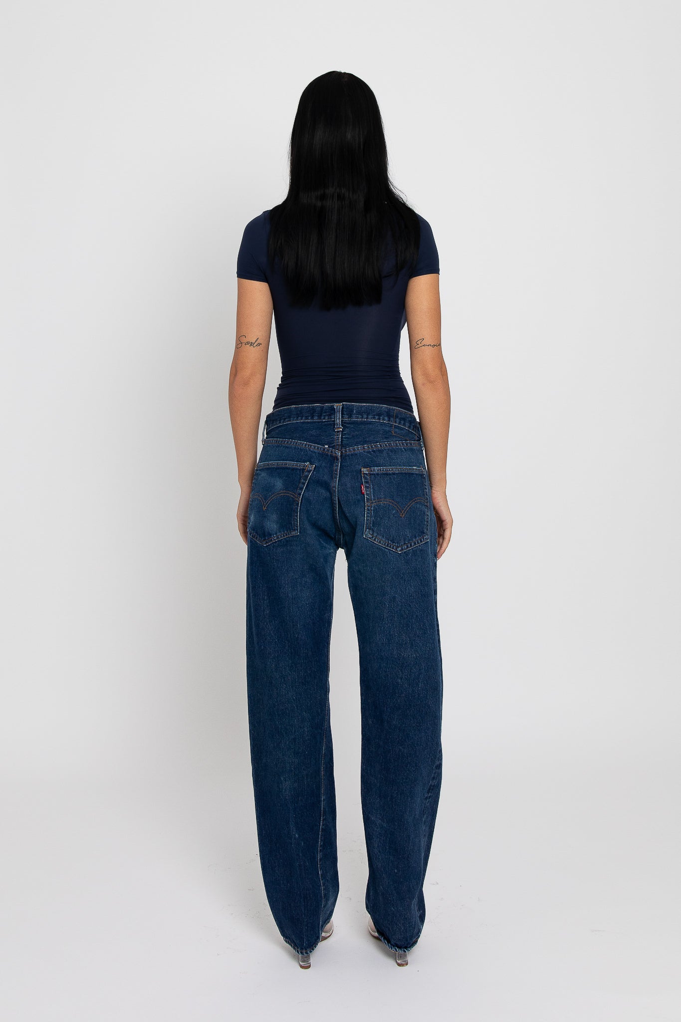 JEAN 243