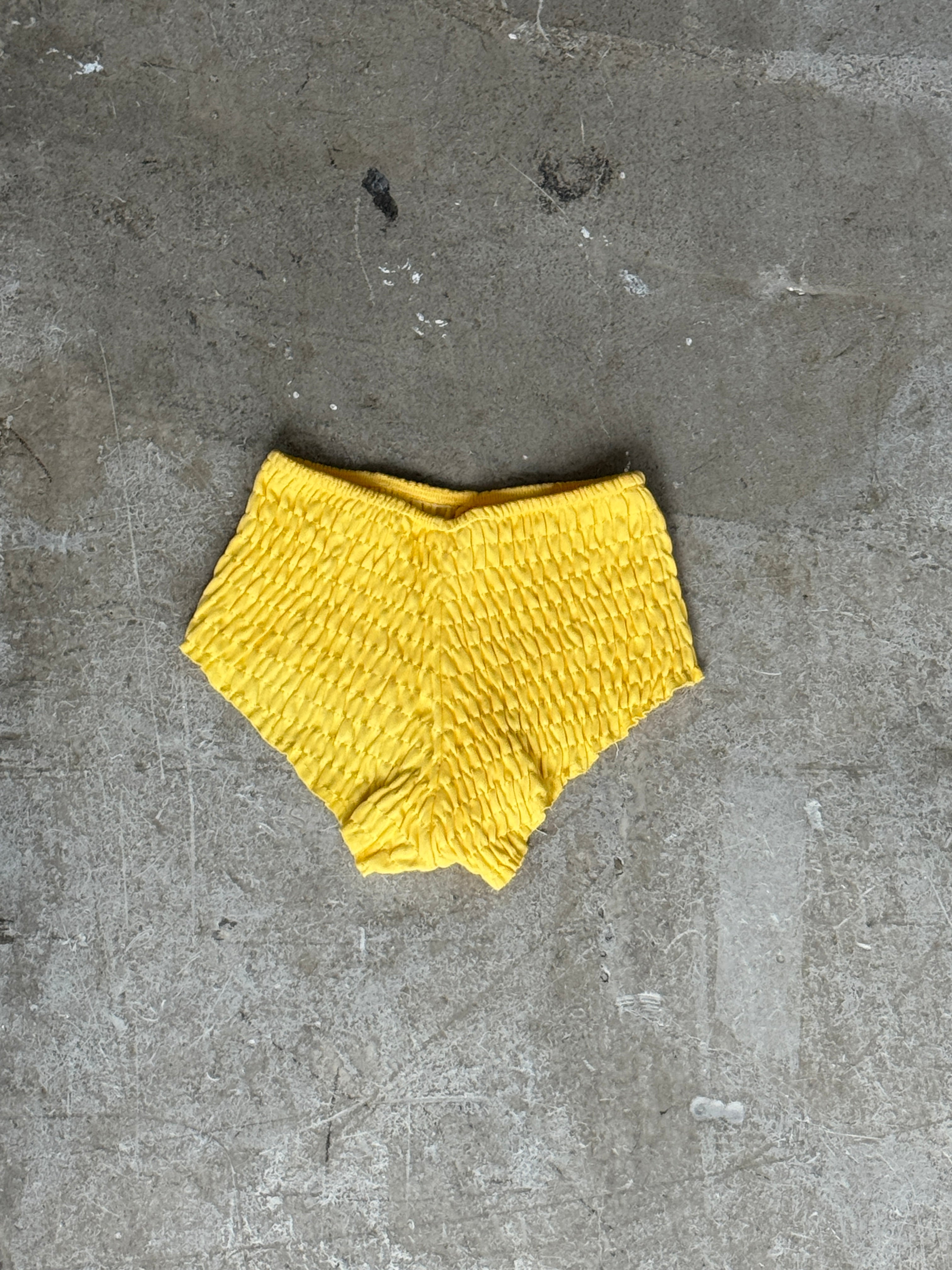 SHIRRED SHORT LEMON