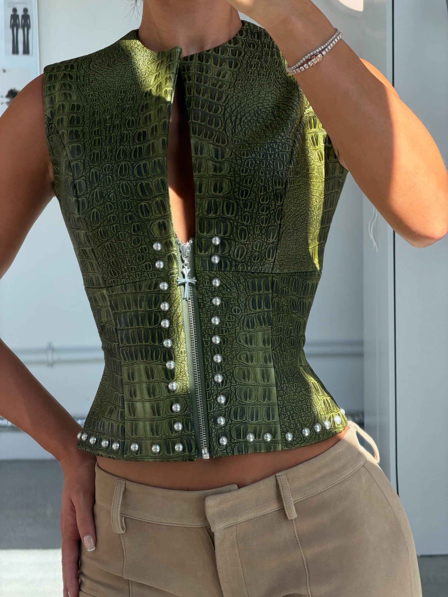 CROC ZIP UP VEST CYPRESS