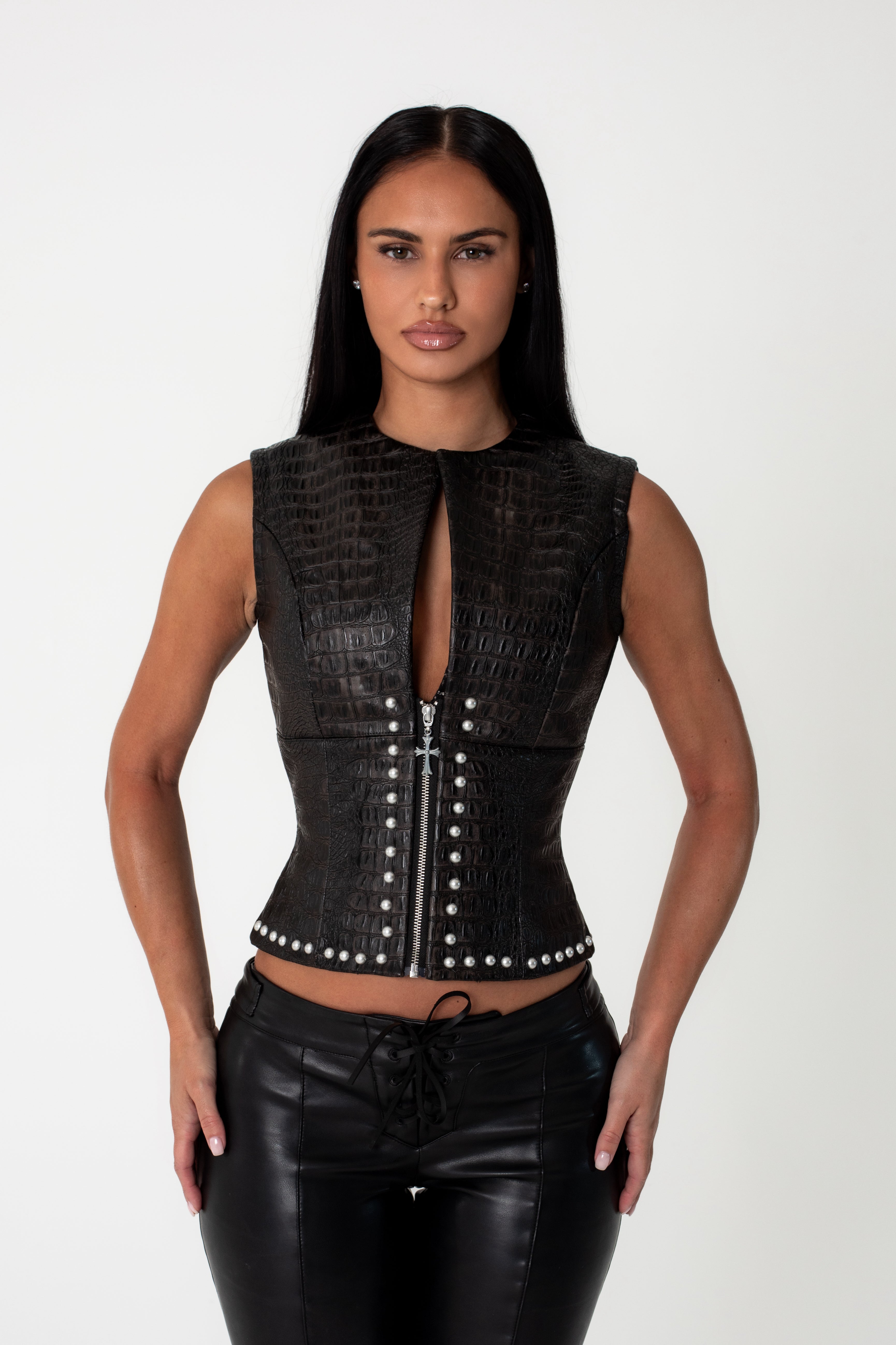 CROC ZIP UP VEST ONYX