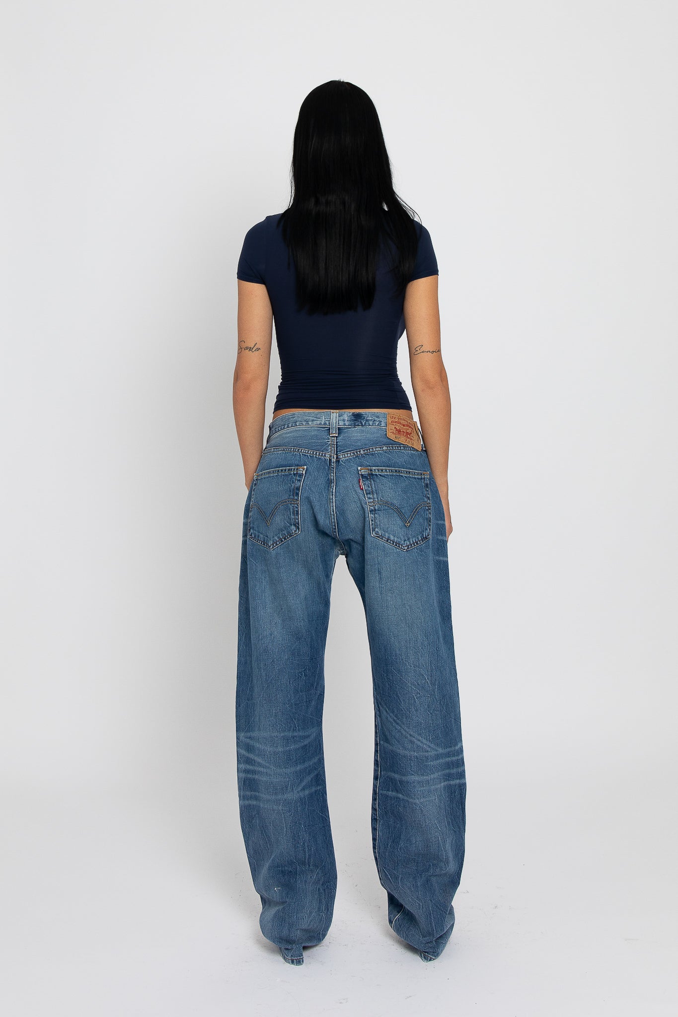 JEAN 241