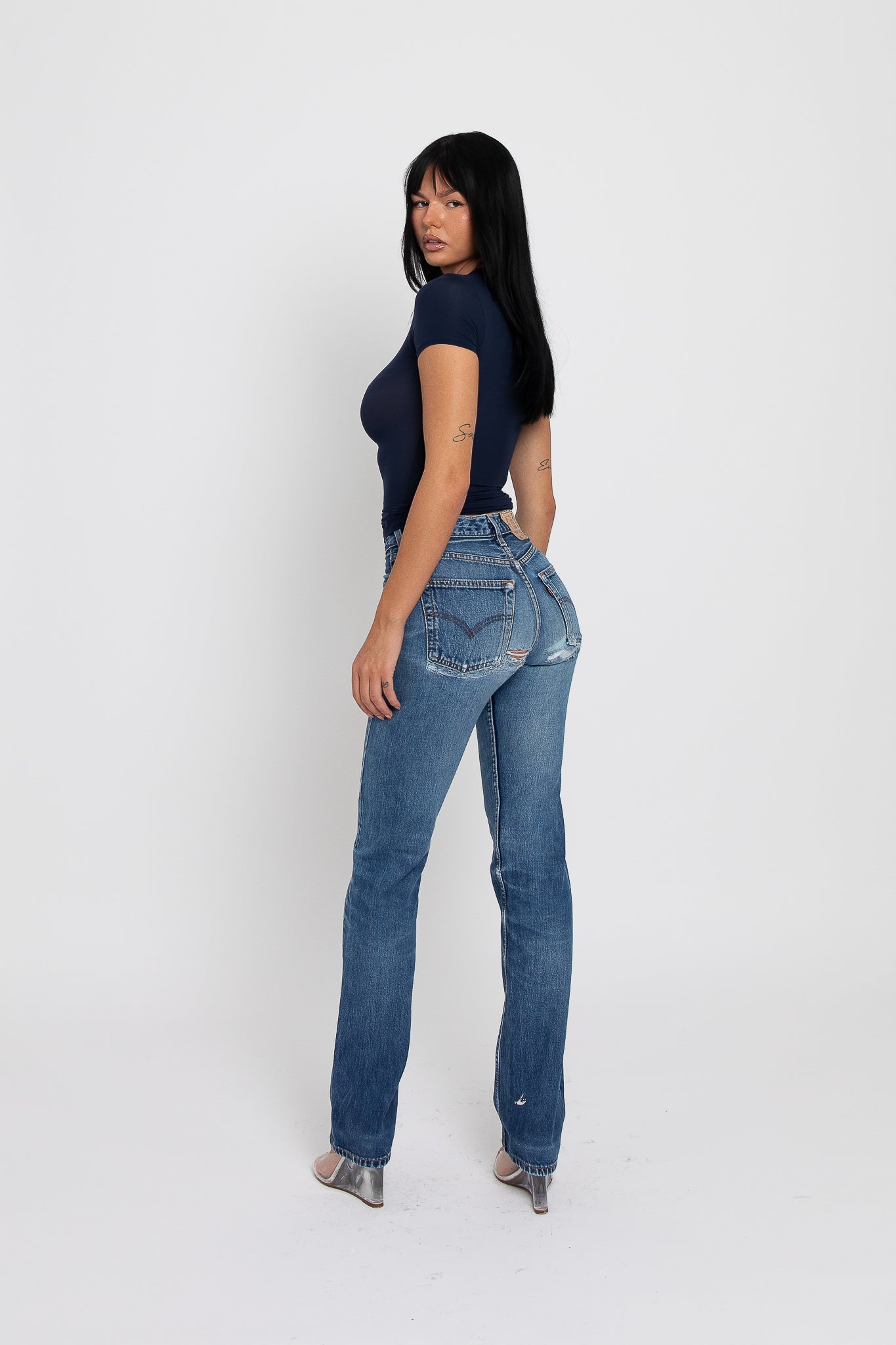 JEAN 246